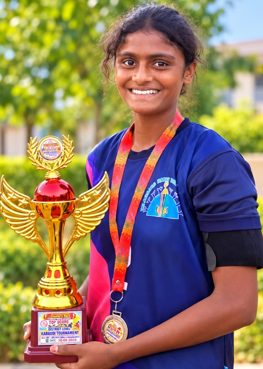కబడ్డీ లో మెరిసిన ఆదర్శ పాఠశాల విద్యార్థులు