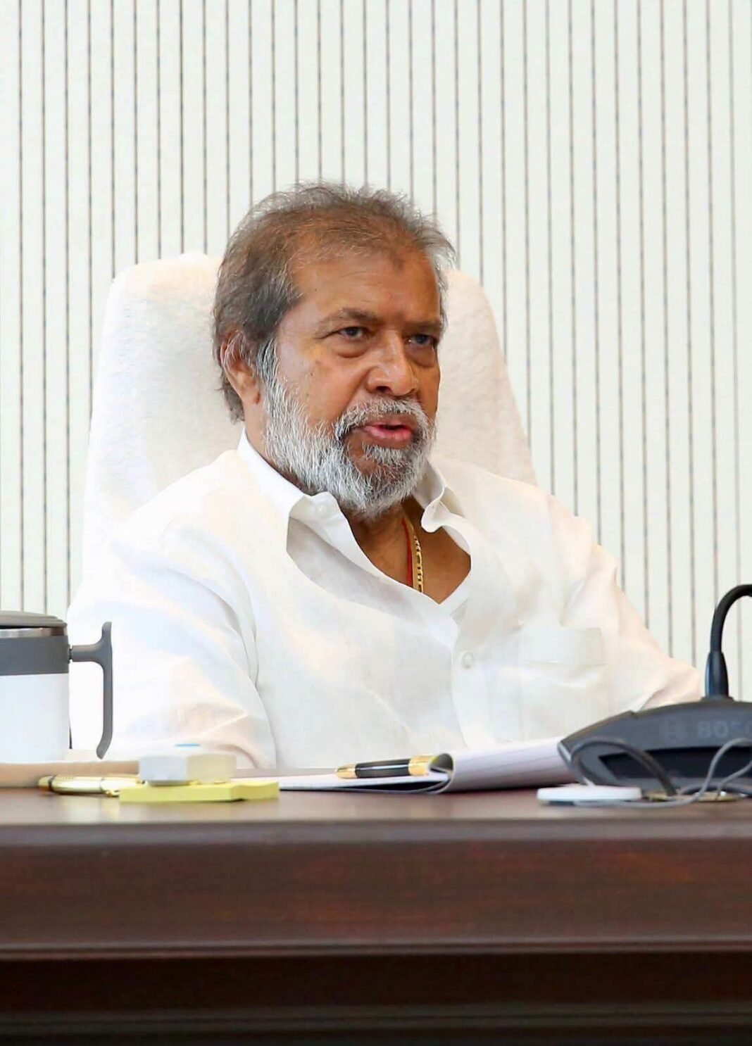 జోగిపేట ఏరియా హాస్పిటల్ లో డిప్యూటీ సివిల్ సర్జన్ డాక్టర్ రమేష్ సస్పెండ్