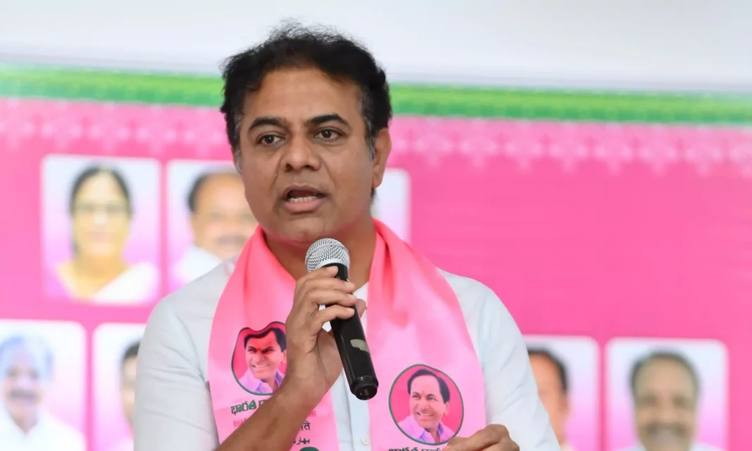 నర్సంపేటలో పెద్ది సుదర్శన్ రెడ్డి దశదిన కర్మకు కేటీఆర్ హాజరు