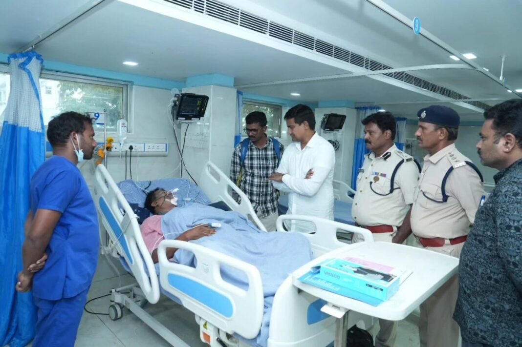 పోలీసు వాహనం ప్రమాద ఘటనపై మంత్రి కొండపల్లి శ్రీనివాస్ దిగ్భ్రాంతి