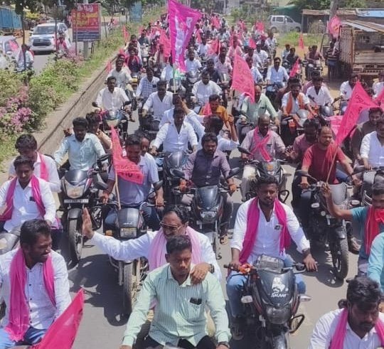 కాంగ్రెస్ హామీల అమలులో విఫలం: మాజీ మంత్రి ఎర్రబెల్లి దయాకర్రావు