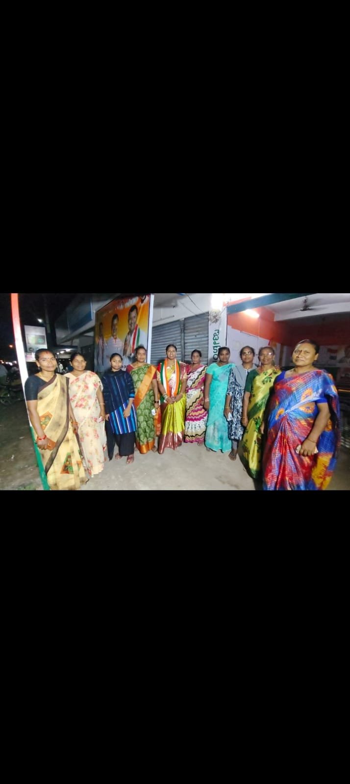 దళితుల ఆత్మగౌరవాన్ని కించపరిచే చర్యలను ఖండిస్తూ మహిళా కాంగ్రెస్ నిరసన-బడుగు కృష్ణవేణి