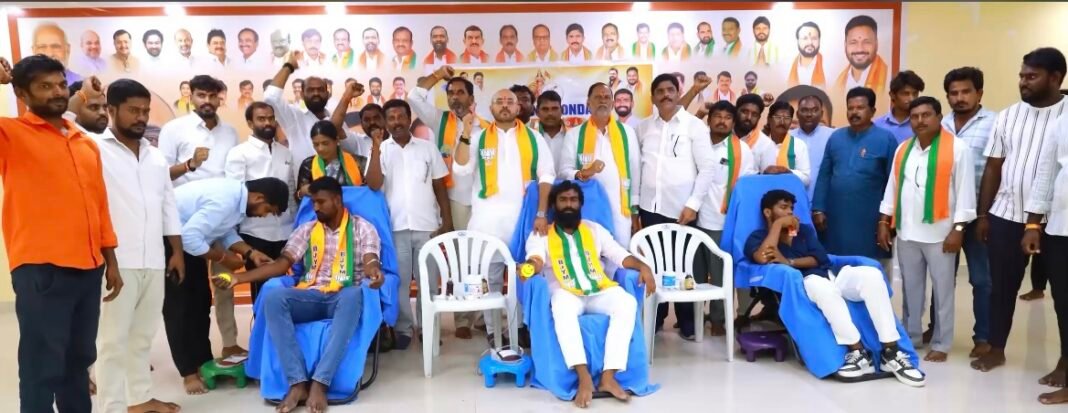 నల్గొండలో బీజేవైఎం ఆధ్వర్యంలో రక్తదాన శిబిరం విజయవంతం